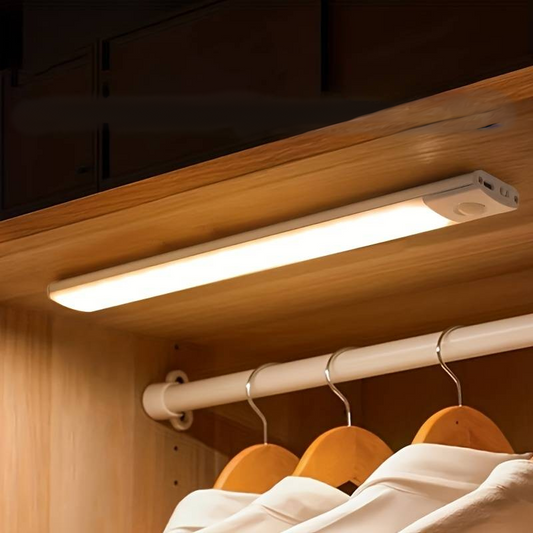 Automatic Motion Activated Table Lamp - VogeLuxe