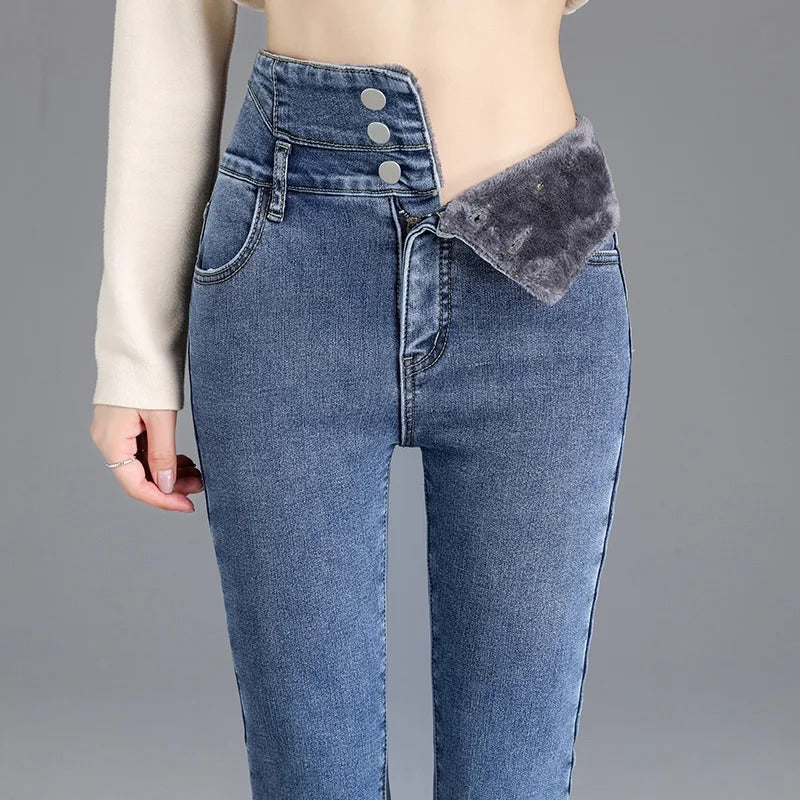 Cozy Fleece Lined Slim Fit Women's Jeans - VogeLuxe