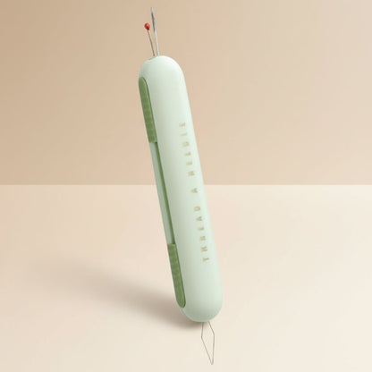 Easy Sewing Tool Kit with Threader and Ripper - VogeLuxe