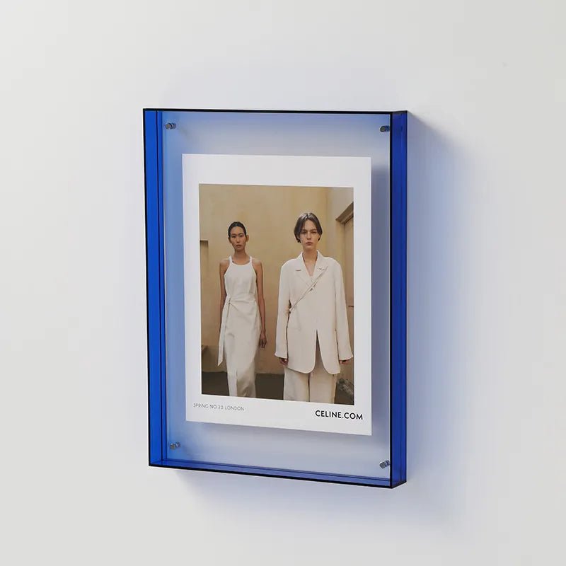 Vibrant Clear Plastic Picture Frame Wall Mount