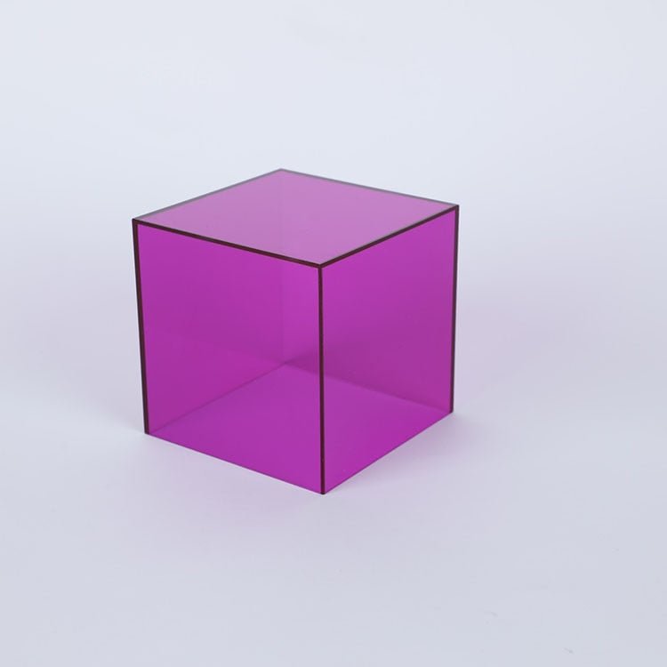 Clear Plastic Showcase Box for Valuables