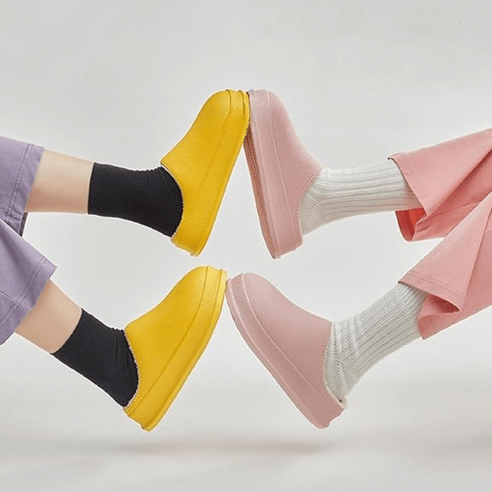 VogeLuxe | Women’s Cozy Faux Fur Slip On Slippers