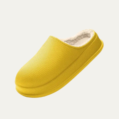 VogeLuxe | Women’s Cozy Faux Fur Slip On Slippers
