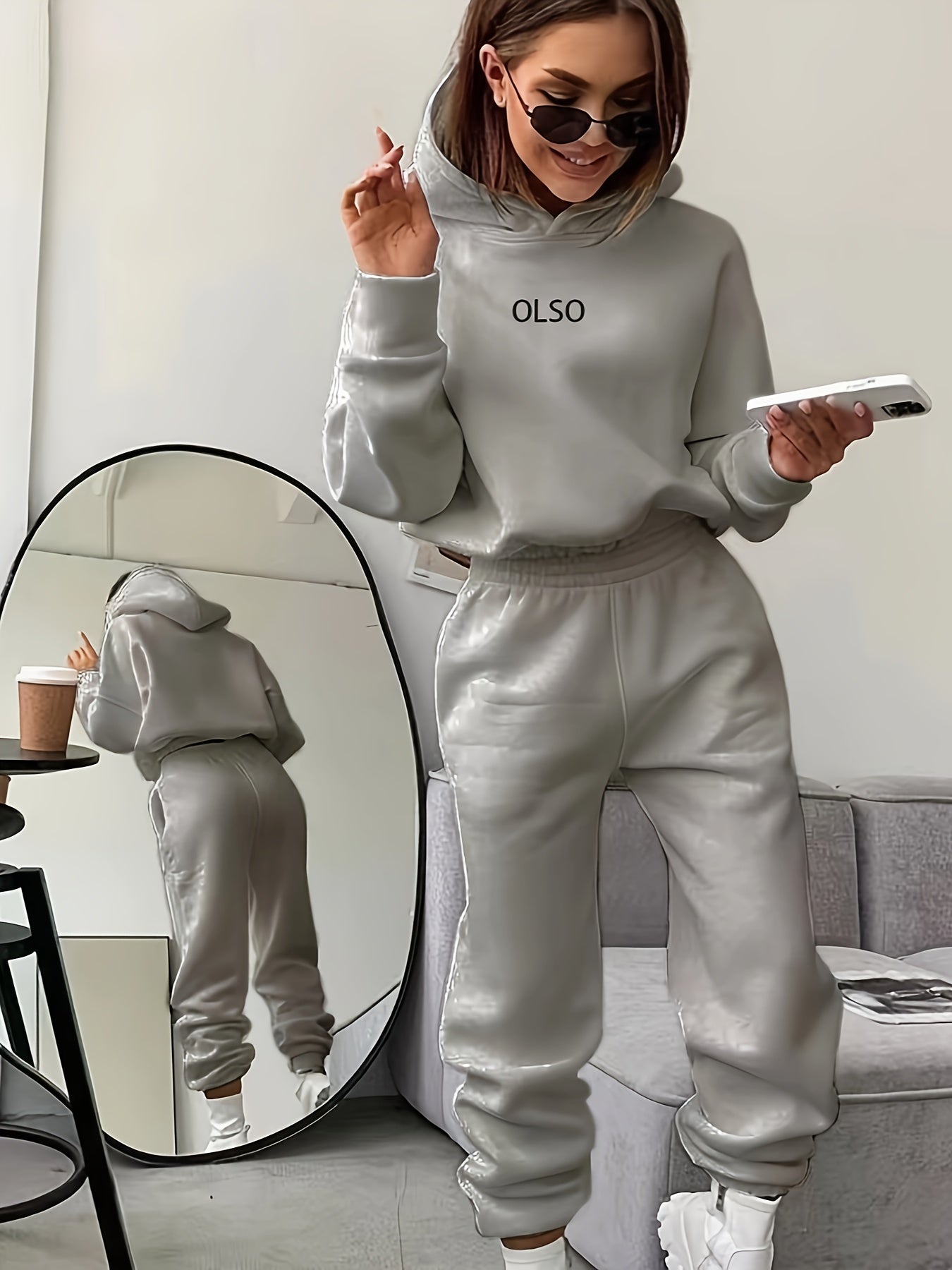 Comfy Women's Hoodie Sweatpants Tracksuit Set with Elastic Waist