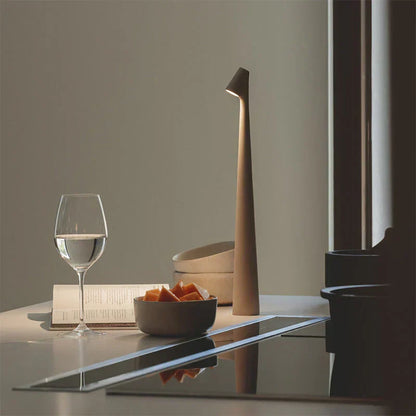Simple Wireless Desk Lamp For Warm Reading Light