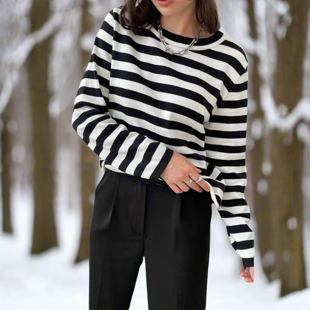 Classic Women's Horizontal Stripe Tee Shirt