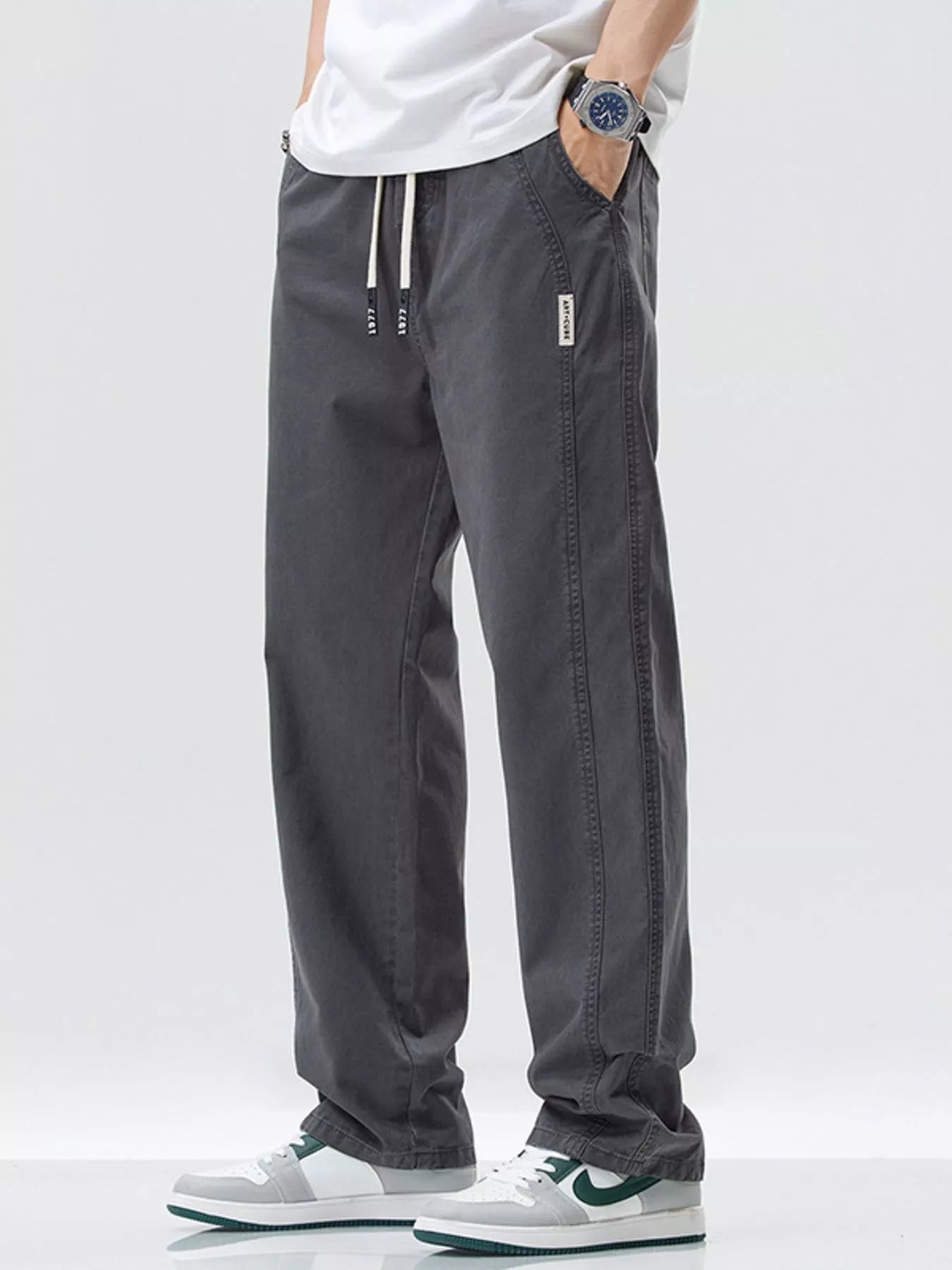 Men's Relaxed Fit Jogger Pants with Drawstring Waist