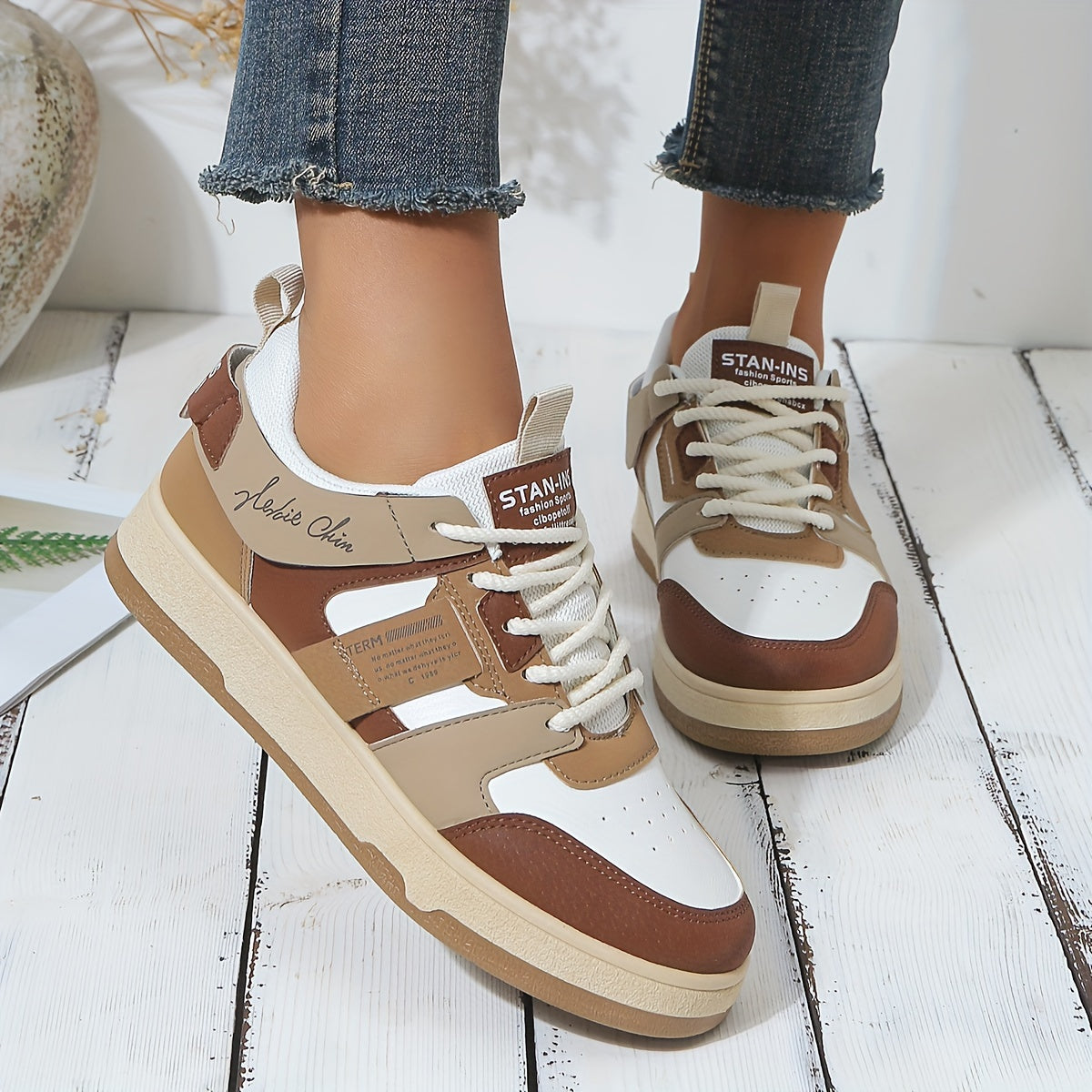 Fashionable Women's Colorful Casual Sneakers - BritishElegance