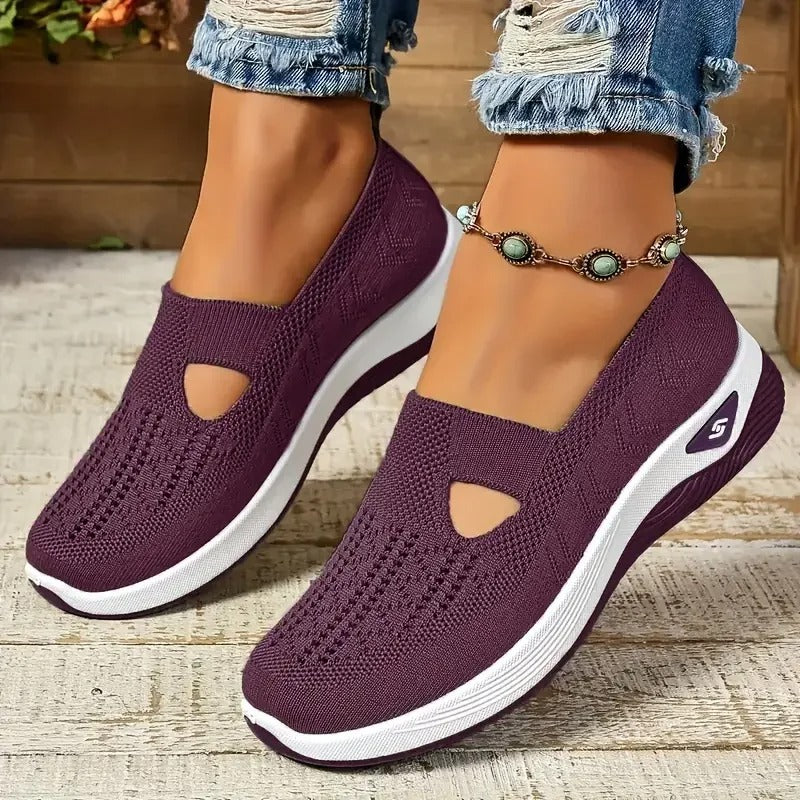 Comfortable Walking Shoes for Women with Cushioning