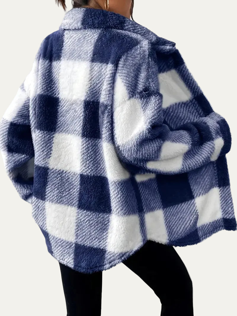 VogeLuxe | Women’s Oversized Teddy Plaid Shacket