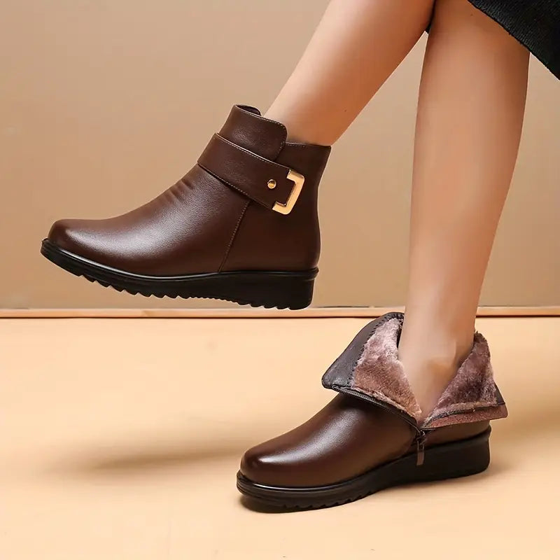 Ladies Warm Leather Ankle Boots - VogeLuxe