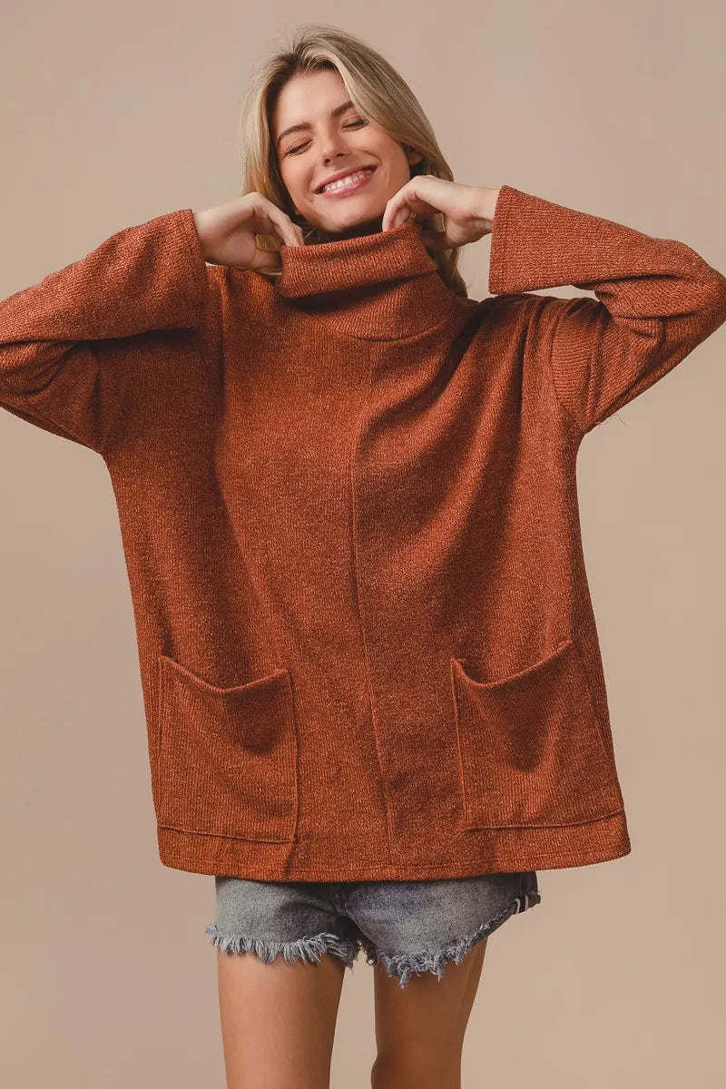 Cozy Crew Neck Pullover with Dual Pockets - VogeLuxe