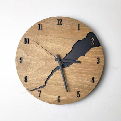 Simple Rustic Wooden Wall Clock