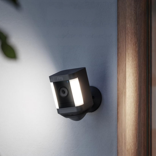 Wireless Outdoor HD Security Camera with Motion LED Light - VogeLuxe