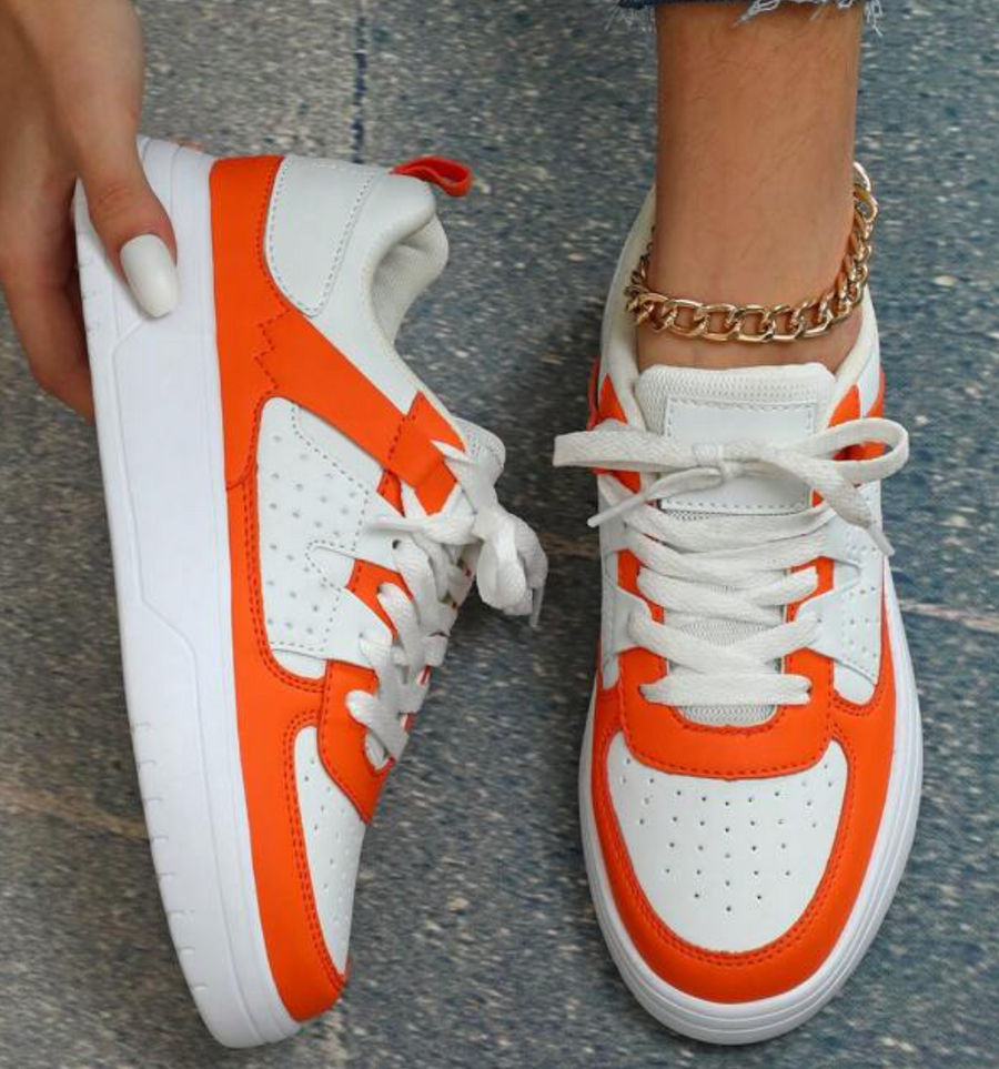 Comfortable Women's Casual Lace Sneakers