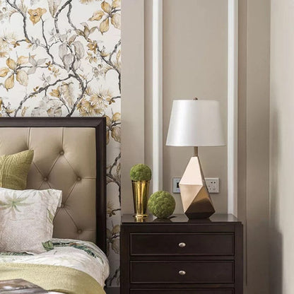 Luxurious Gold Table Lamp