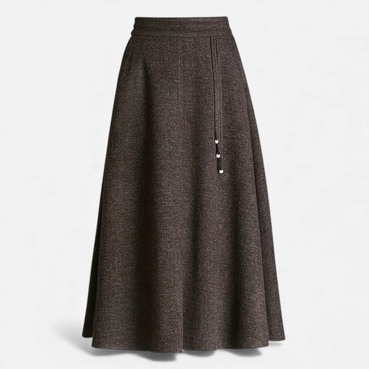 Chic Tweed Mini Skirt with Pockets - VogeLuxe