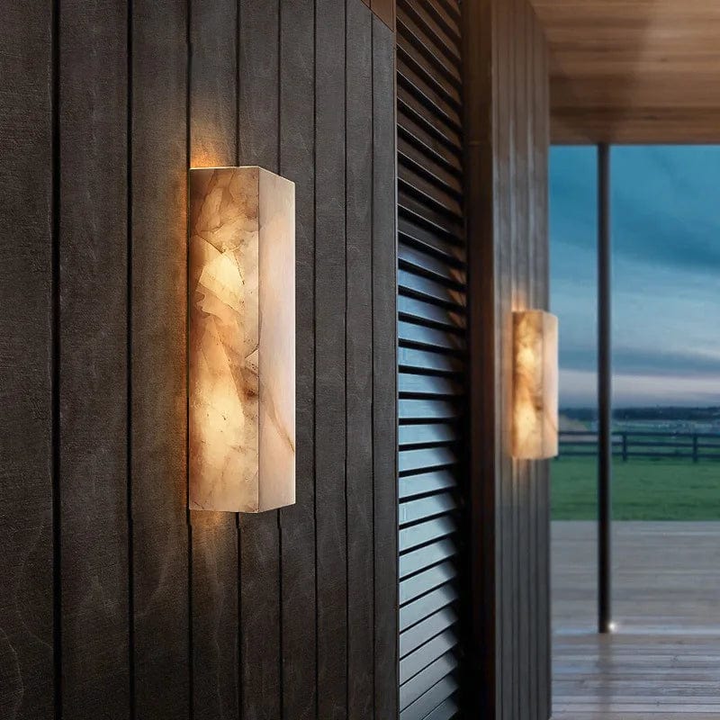 Elegant Garden Wall Light - BritishElegance