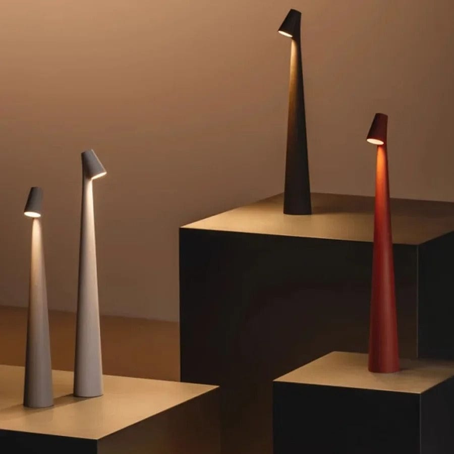 Compact Pet Vacuum Light - VogeLuxe