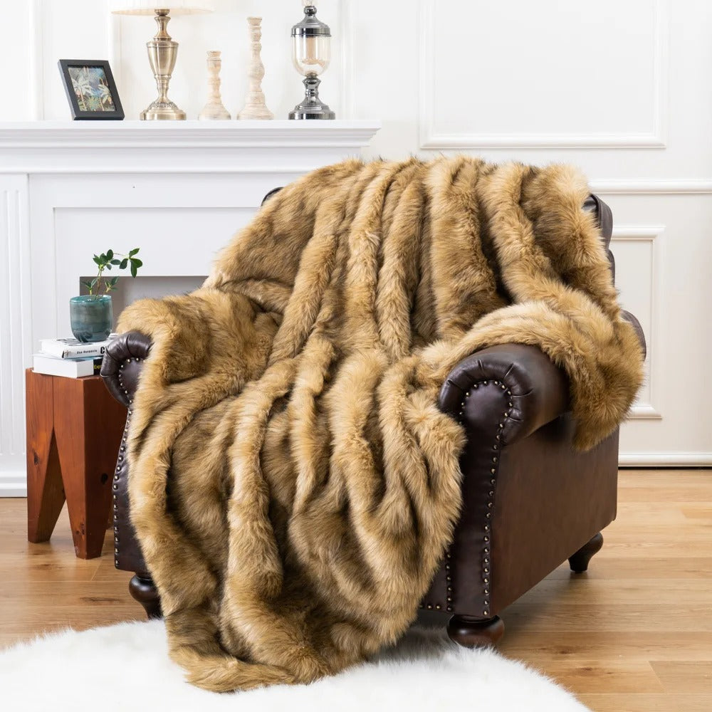 Soft Faux Fur Throw Blanket for Cozy Home Decor