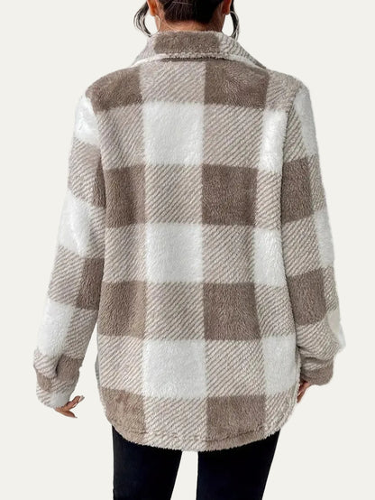 VogeLuxe | Women’s Plaid Sherpa Button Front Shacket