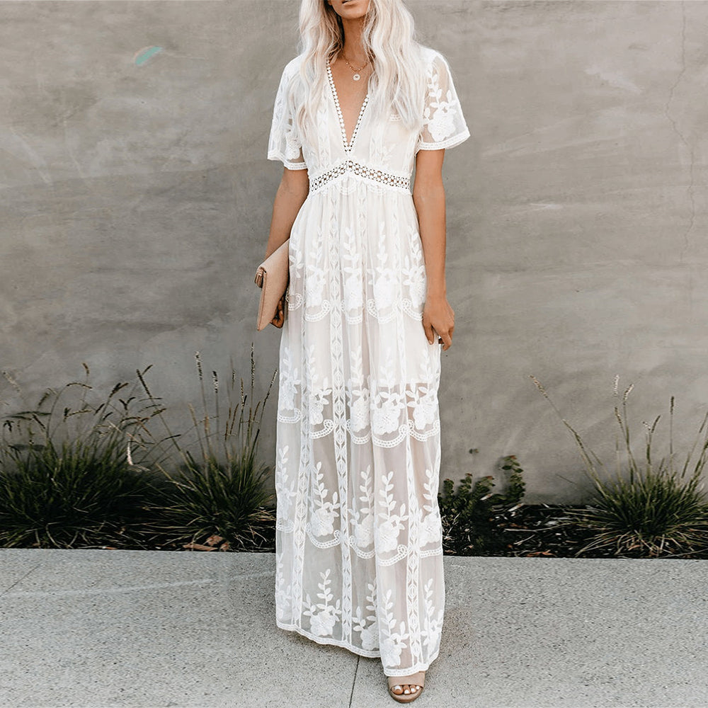 Beautiful Long Sleeved Maxi Dress