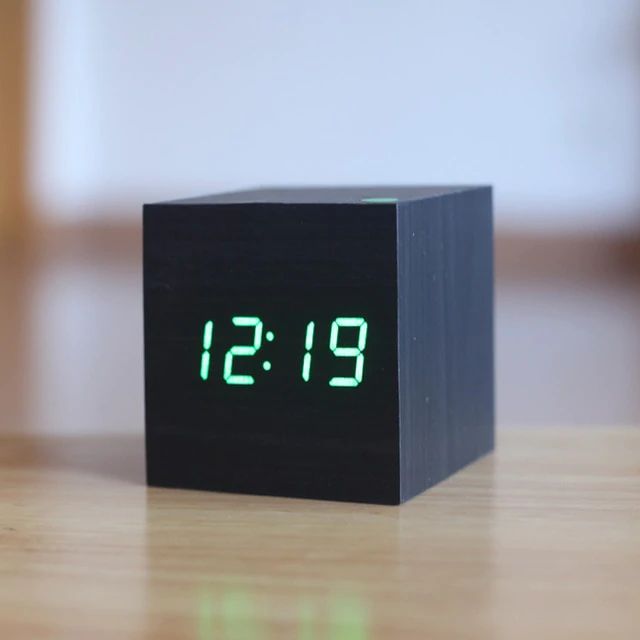 Simple Wooden LED Desk Clock