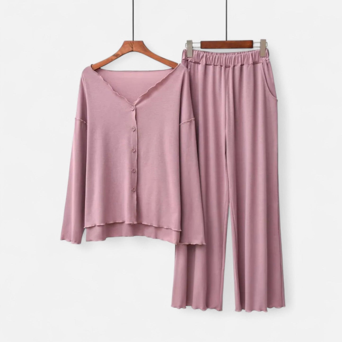 Soft Women's 2-Piece Cozy Loungewear Set - VogeLuxe