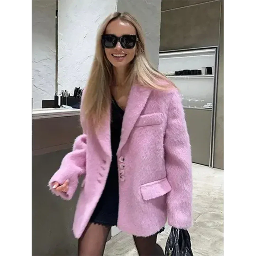 Luxurious Faux Fur Coat for Women with Pockets - VogeLuxe