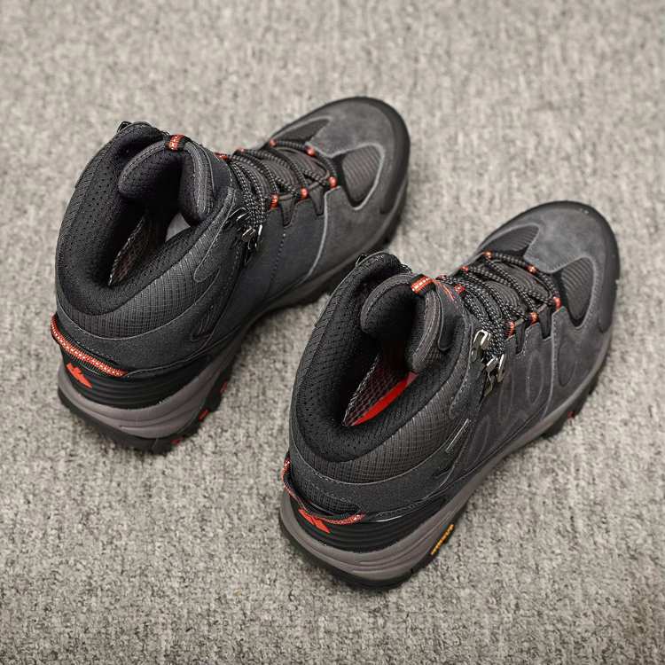 VogeLuxe | Men’s Rugged Outdoor Hiking Boots