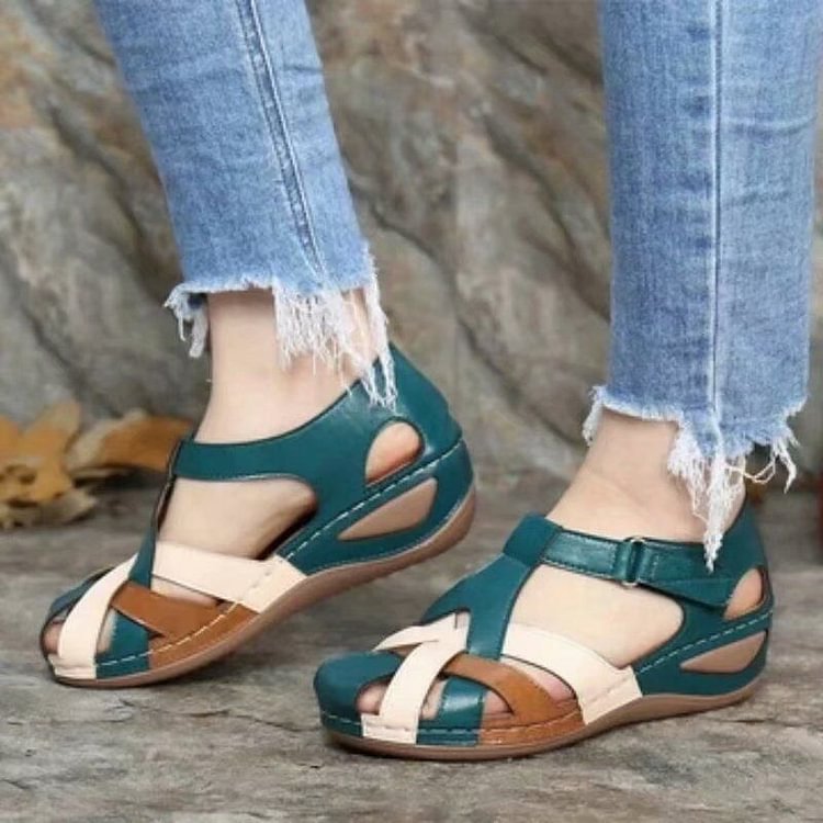 VogeLuxe | Women’s Closed Toe Wedge Sandal