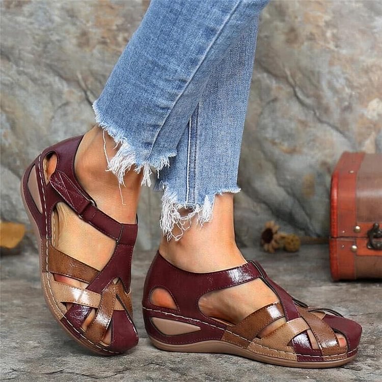 VogeLuxe | Women’s Closed Toe Wedge Sandal