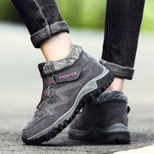 VogeLuxe | Unisex Lightweight Knit Running Shoe with Chunky Sole