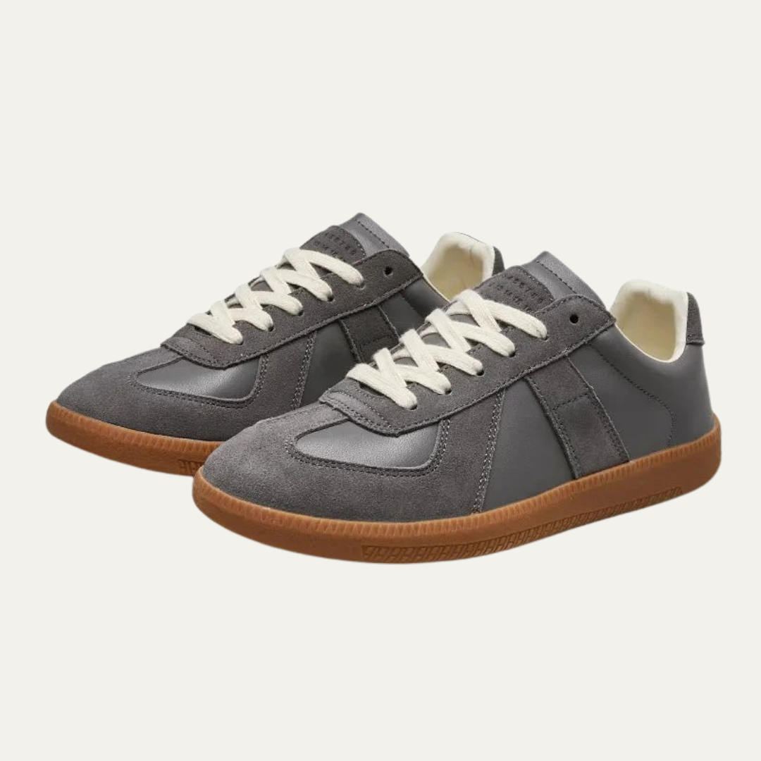 VogeLuxe | Men’s Classic Low-Top Sneaker with Leather