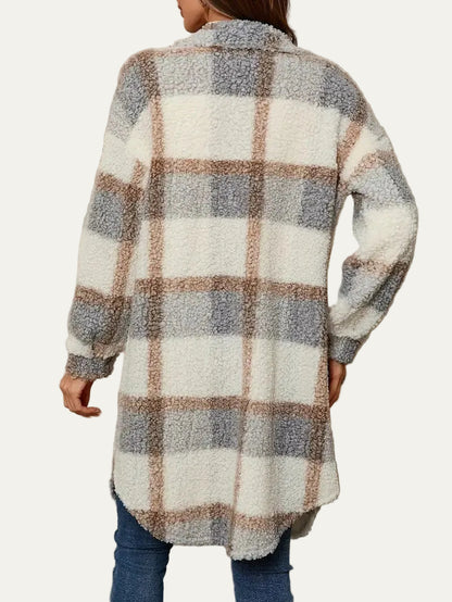 VogeLuxe | Women’s Oversized Plaid Shacket Jacket