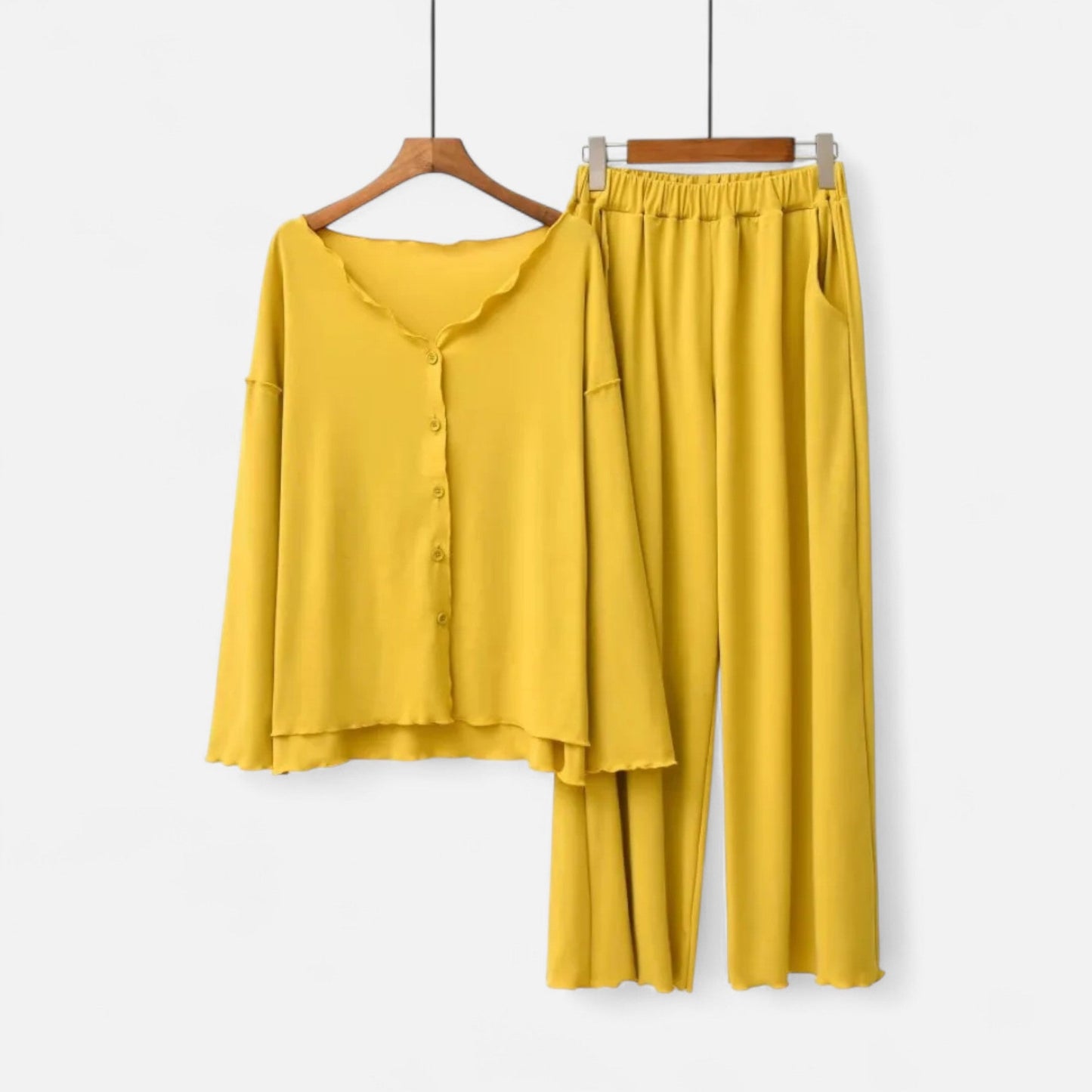 Soft Women's 2-Piece Cozy Loungewear Set