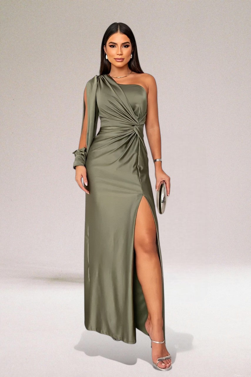 Luxurious Formal Gown for Women